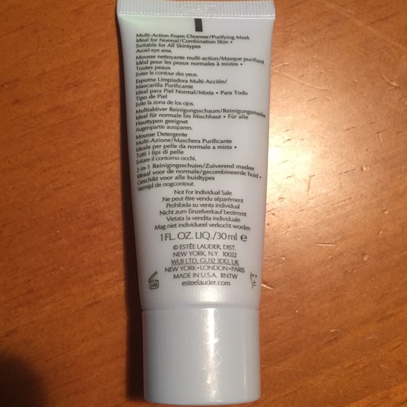 Estée Lauder Perfectly Clean Cleanser/Mask - Picture 4 of 8
